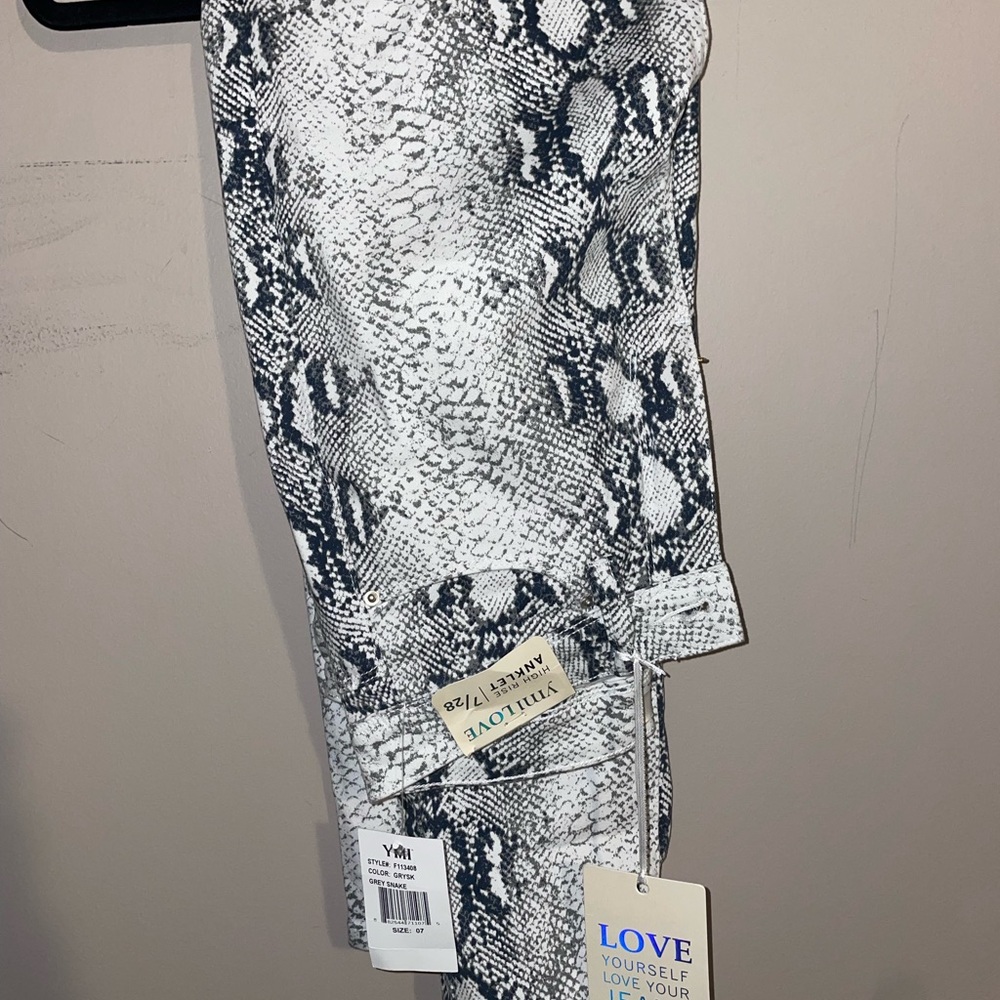 YMI high wasted ankle snake pants